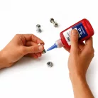 EMS Force TL-43 közepes szilárdságú menetrögzítő alkalmazása csavarkötésen rezgés elleni biztosításhoz 15ml
